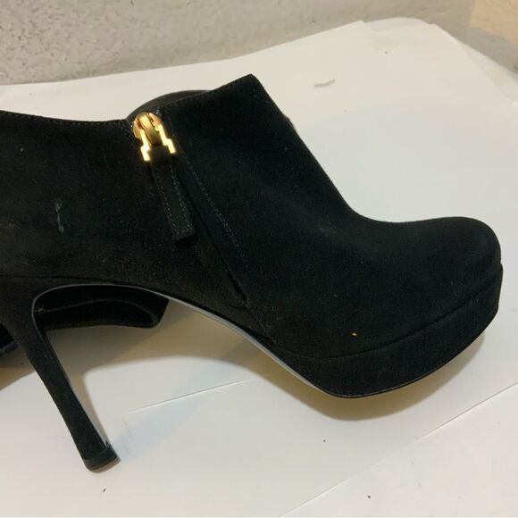Yves Saint Laurent Paris Black Suede zip Booties Size 37.5 - Picture 10 of 16
